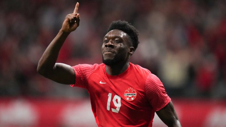 Canada's Alphonso Davies celebrates his penalty kick goal against Curacao during the first half of a CONCACAF Nations League soccer match. (Darryl Dyck/CP)