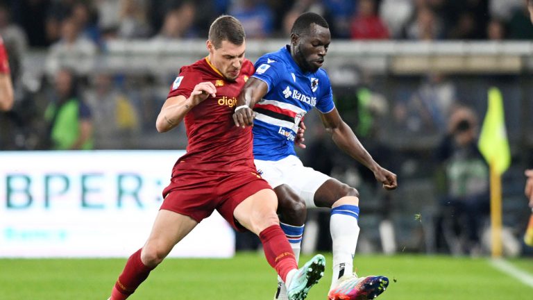 Roma's Andrea Belotti, left, and Sampdoria's Omar Colley vie for the ball during the Serie A Soccer match between Sampdoria and Roma at the Luigi Ferraris in Genoa. (Tano Pecoraro/AP)