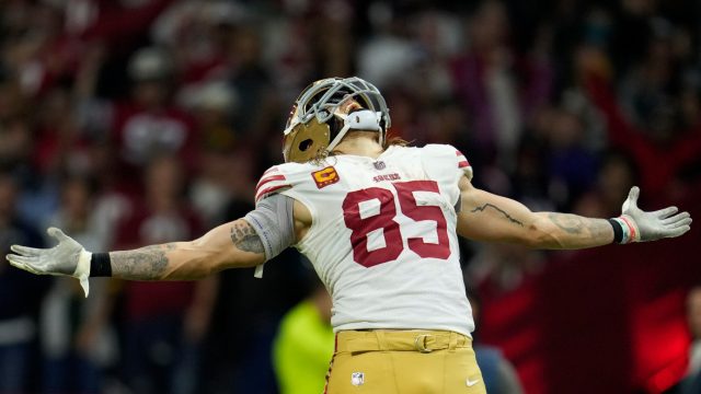 San Francisco 49ers defeat Arizona Cardinals in Mexico City at