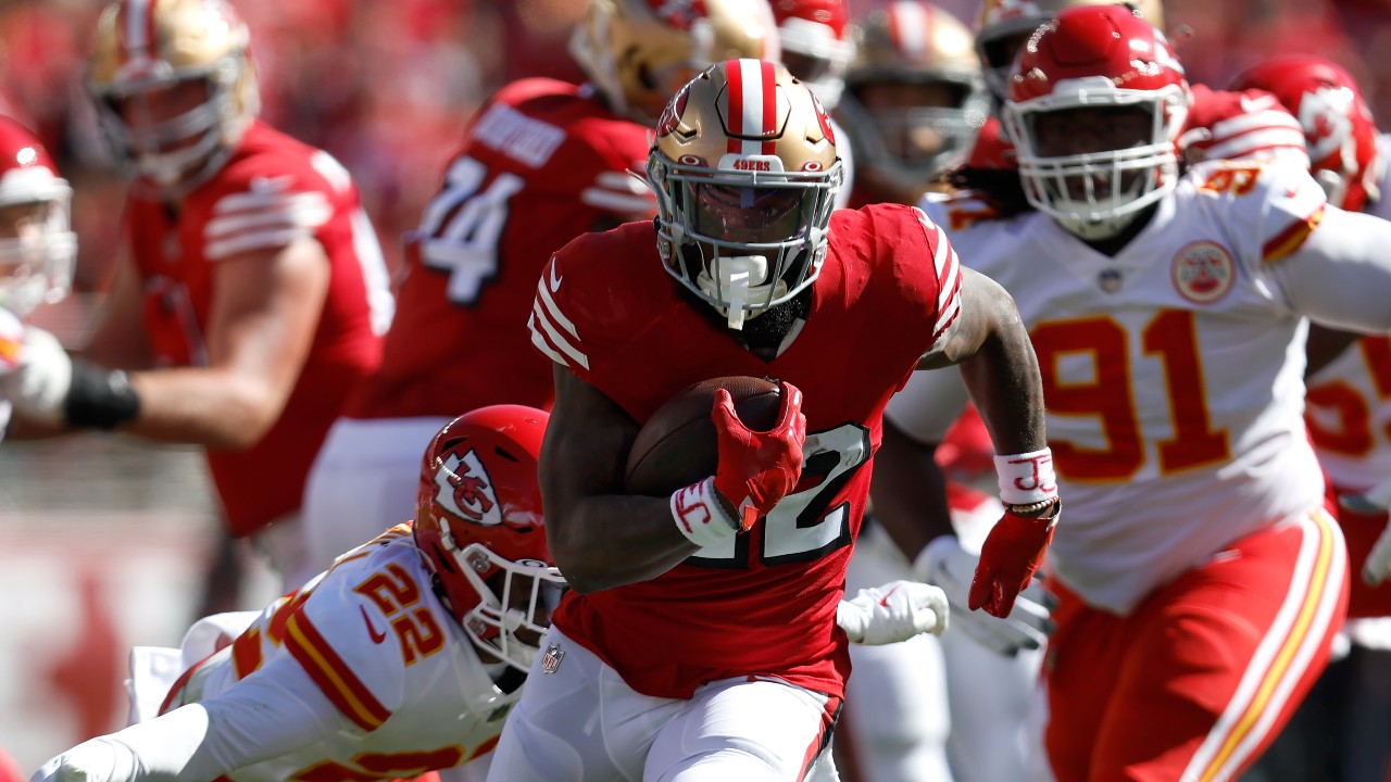 NFL: 49ers trade RB Jeff Wilson Jr. to Dolphins