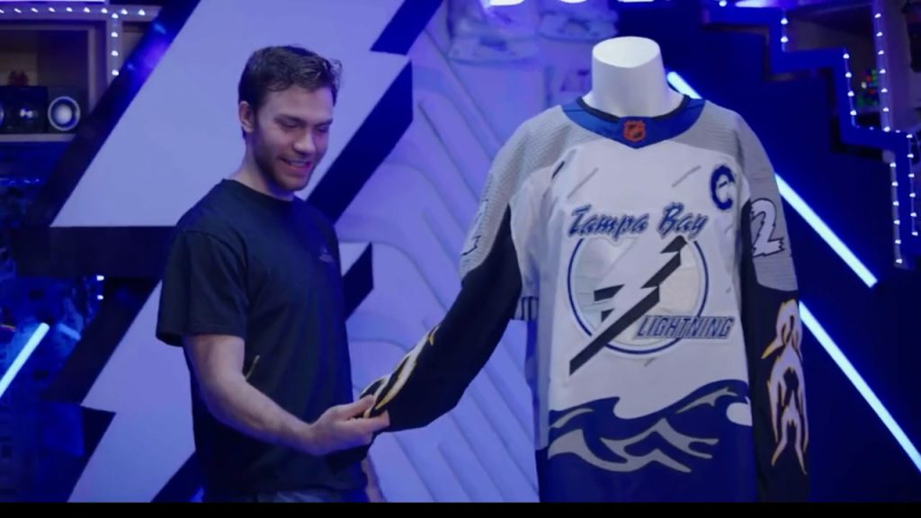 Lightning's Reverse Retro jerseys recall franchise's first Stanley Cup  champs