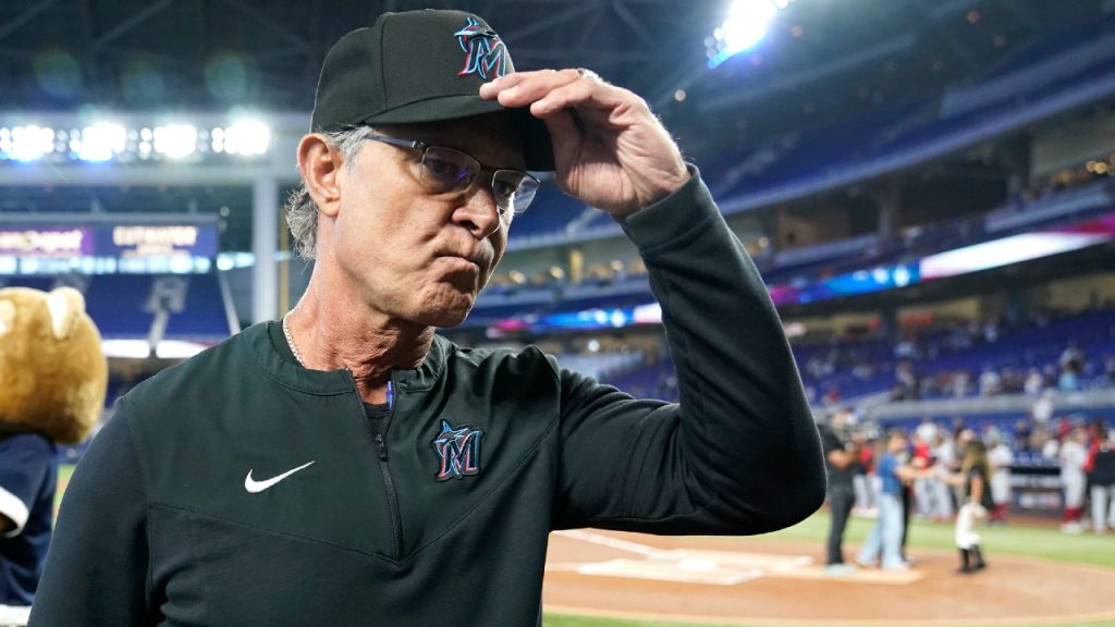 Blue Jays hire ex-Marlins manager Don Mattingly as bench coach 