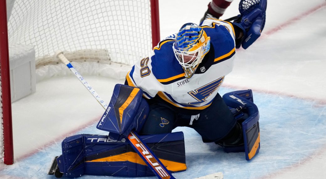 Blues store binnington jersey