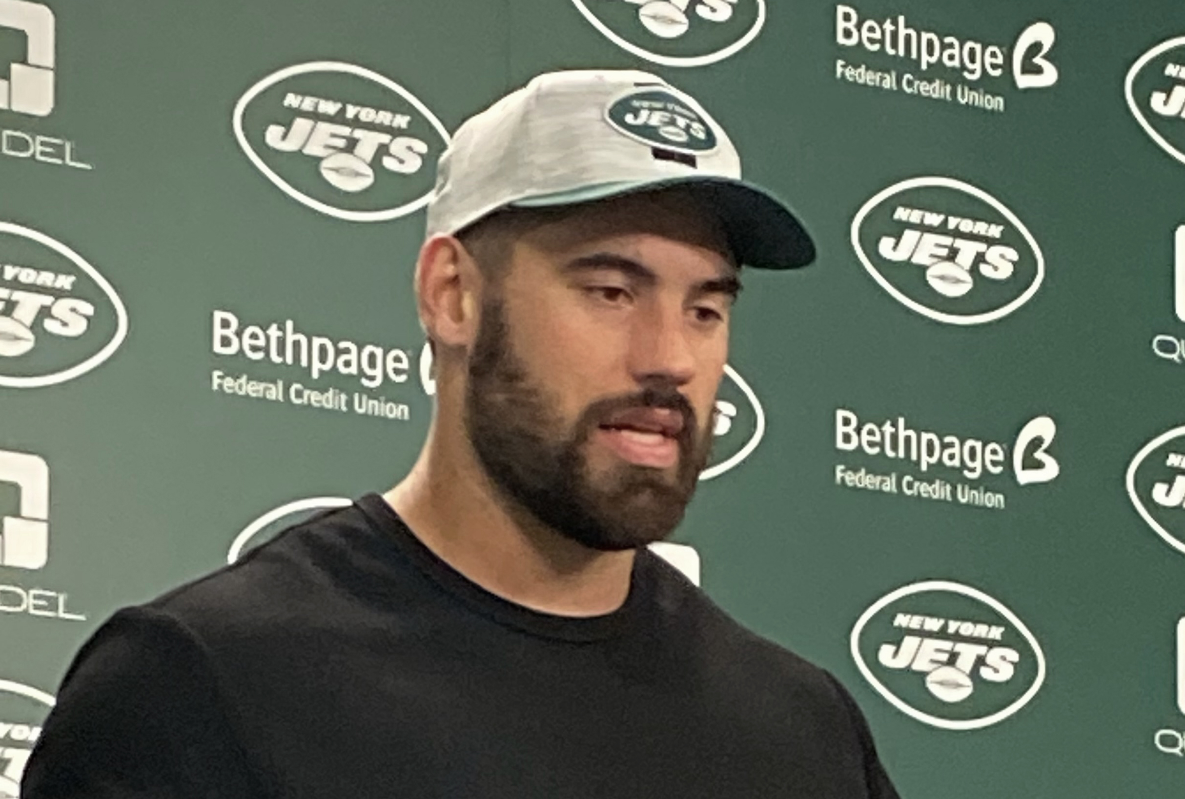 Duvernay-Tardif gives the Jets an optimistic diagnosis