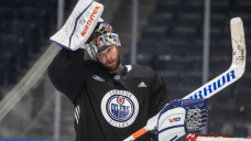 Analyzing Jack Campbell&#8217;s early struggles with the Oilers