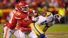 Chiefs slog their way to victory over beat-up Rams