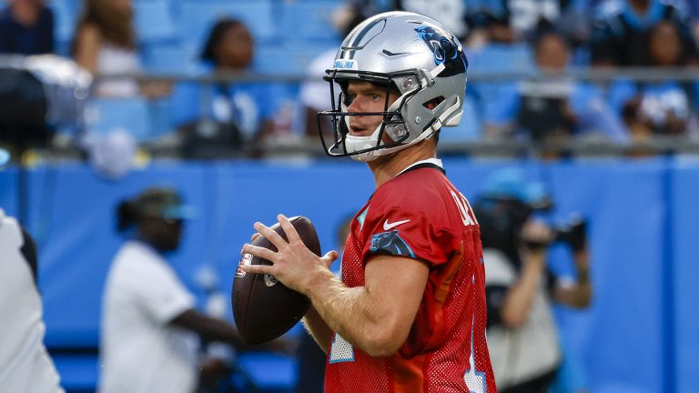 Carolina Panthers quarterback Sam Darnold looks for a receiver during the NFL football team's Fan Fest in Charlotte, N.C., Thursday, Aug. 11, 2022. (Nell Redmond/AP)