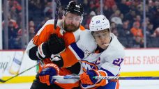 NHL Roundup: Flyers snap 10-game losing streak with win over Islanders