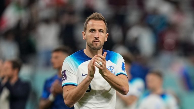 England's Harry Kane claps hands after the end of the World Cup group B soccer match between England and Iran. (Martin Meissner/AP)