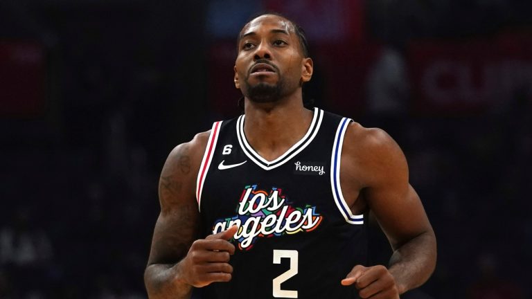 Los Angeles Clippers forward Kawhi Leonard (2) heads to the other end of the court during the second half of the team's NBA basketball game against the San Antonio Spurs on Saturday, Nov. 19, 2022, in Los Angeles. (Allison Dinner/AP)