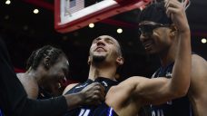 Suggs nails go-ahead 3, Magic beat Bulls after blowing 19-point lead