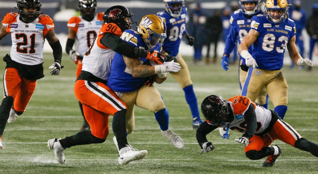 Oliveira powers Blue Bombers to Grey Cup berth, sets up match