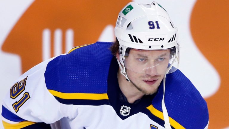 NHL profile photo on St. Louis Blues player Vladimir Tarasenko, from Russia, at a game against the Calgary Flames in Calgary, Alta. on April 2, 2022. (Larry MacDougal/THE CANADIAN PRESS IMAGES)