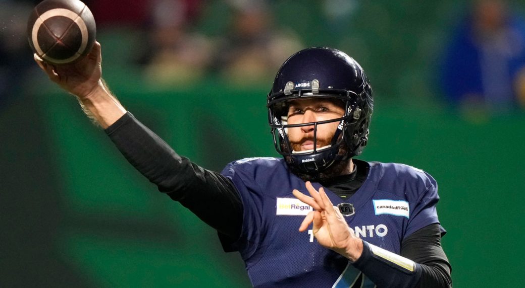 Argonauts QB McLeod Bethel-Thompson dislocated thumb in Grey Cup