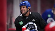 Bieksa says Chara lacked &#8216;respect&#8217; by saying Canucks practised Cup celebration