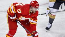 Flames&#8217; Huberdeau day-to-day with upper-body injury