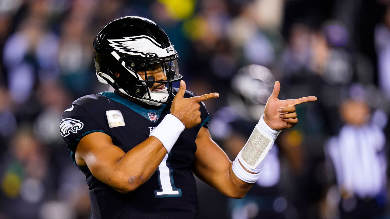 Monday Night Football: Eagles' Jalen Hurts, Donovan McNabb