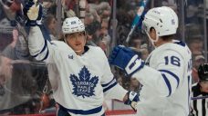 Marner extends point streak to 17 games, Leafs top Red Wings 