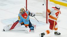 Andersson, Huberdeau score shootout goals as Flames top Panthers