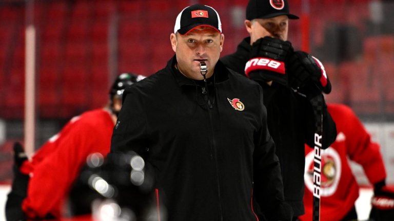 Ottawa Senators head coach D.J. Smith leads the team's training camp in Ottawa, on Thursday, Sept. 22, 2022. (Justin Tang/CP)