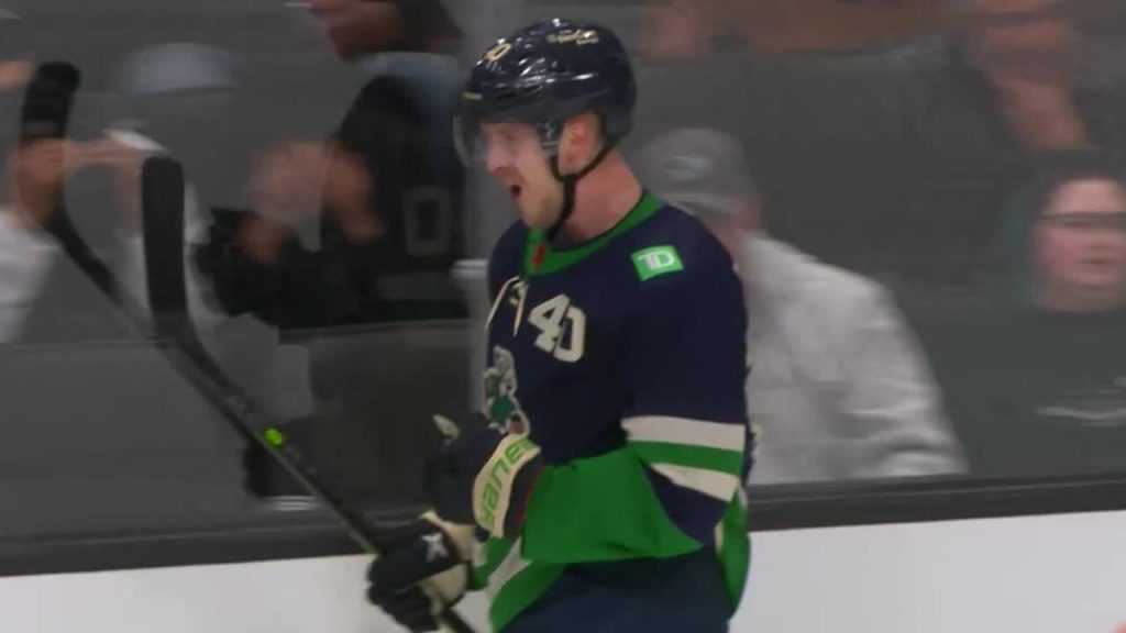 Marchessault goes absolutely crazy after loss to Canucks, getting in a  fight with fans on social media