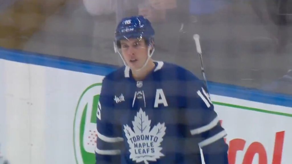 WATCH: Marner hits 30-goal plateau for first time in NHL, scores