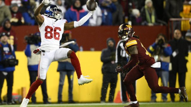 Giants beat Commanders in prime time to end winless skid