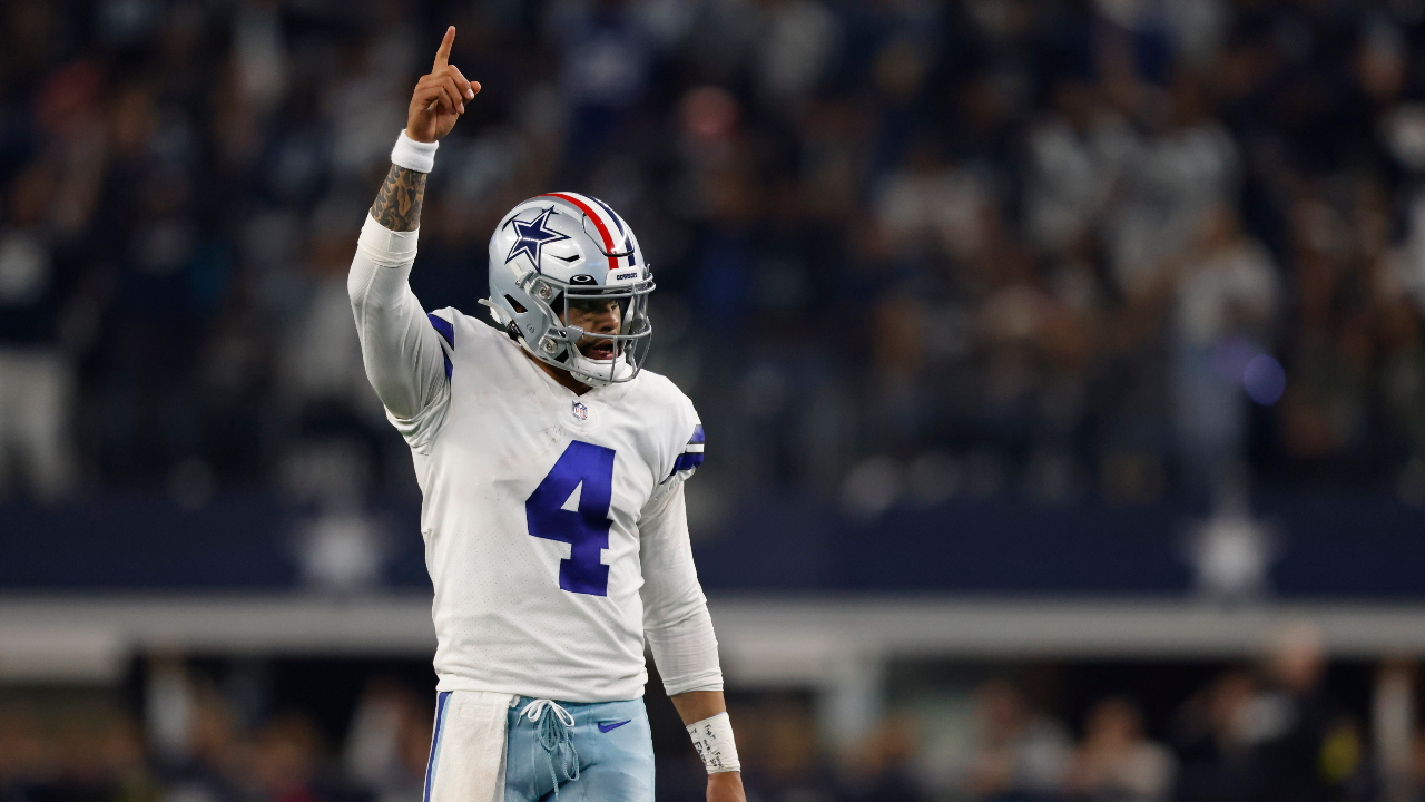 Cowboys blow out the Colts 54-19 on SNF