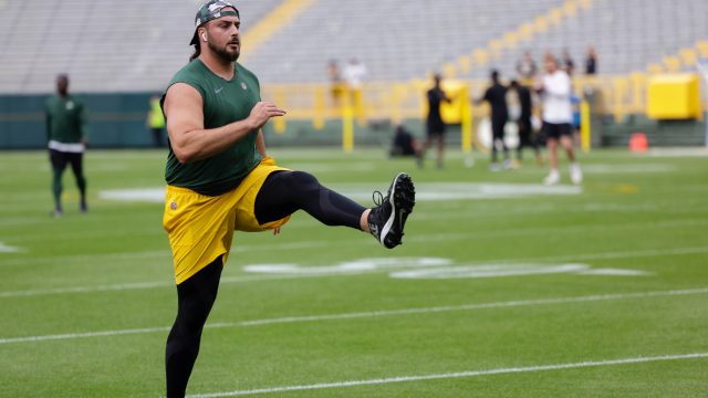 Do the Packers Want To Move David Bahktiari To Guard?