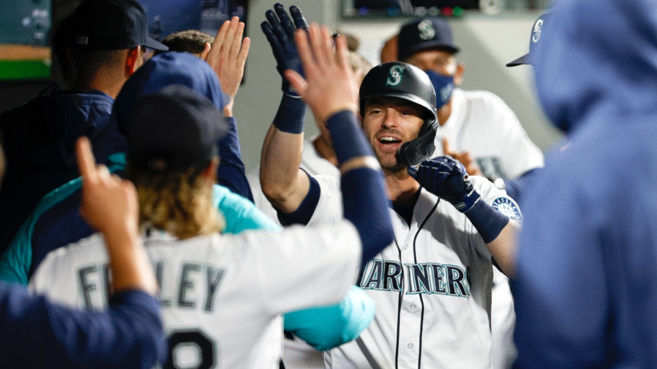 SFGiants on X: Here comes Haniger ✍️ The #SFGiants have agreed