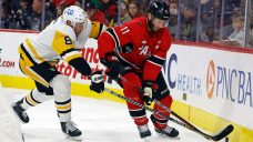 Staal&#8217;s goal caps Hurricanes&#8217; comeback win vs. Penguins