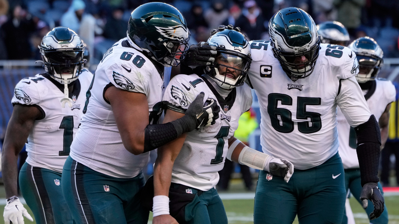 Super Bowl LVII: Eagles' Jonathan Gannon and James Bradberry