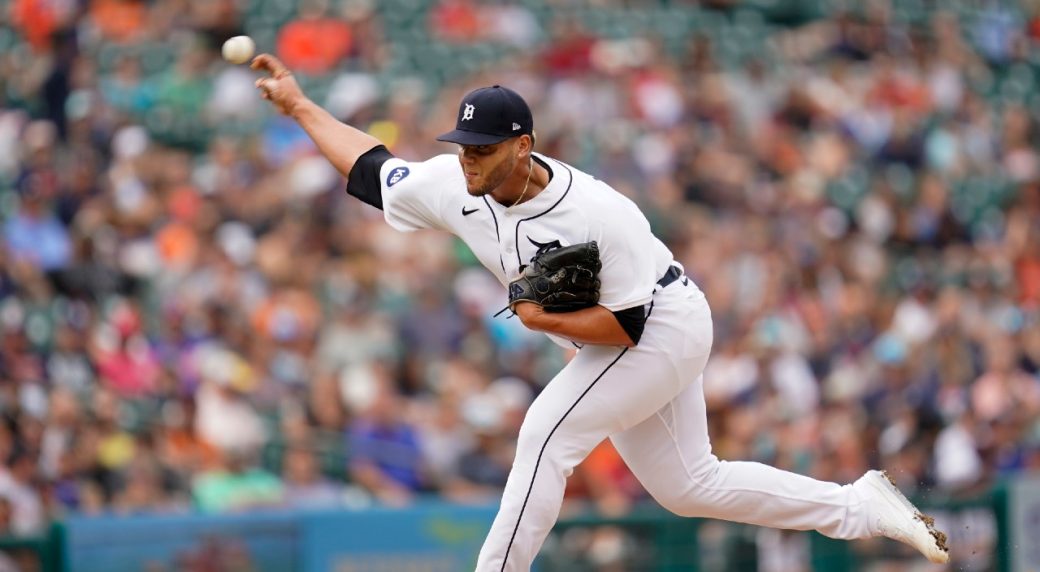 Atlanta Braves relief pitcher Joe Jimenez delivers a pitch during