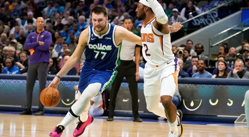 Doncic Mavericks jump out to big lead hold on to beat Suns