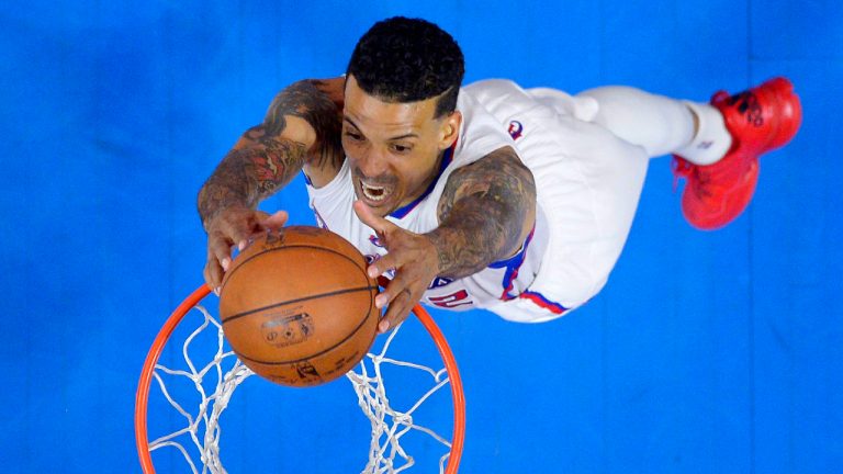 Los Angeles Clippers forward Matt Barnes dunks during the second half of Game 7 in a first-round NBA basketball playoff series against the San Antonio Spurs, Saturday, May 2, 2015, in Los Angeles. The Clippers won 111-109. (Mark J. Terrill/AP)