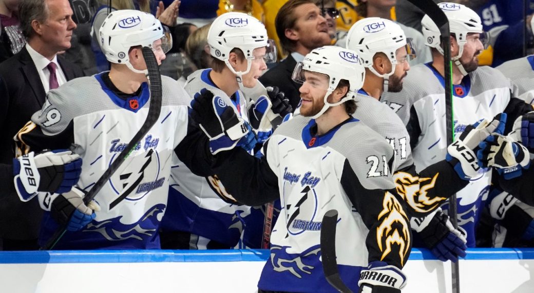 Point tallies two goals, Lightning beat up on Predators