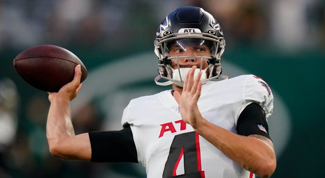 Report Desmond Ridder taking over as starting QB for Falcons