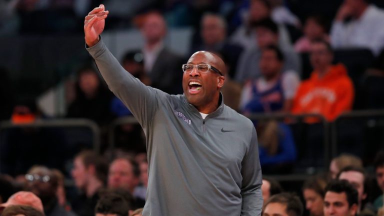 Sacramento Kings head coach Mike Brown coaches against the New York Knicks during the first half of an NBA basketball game, Sunday, Dec. 11, 2022 in New York. (Noah K. Murray/AP)