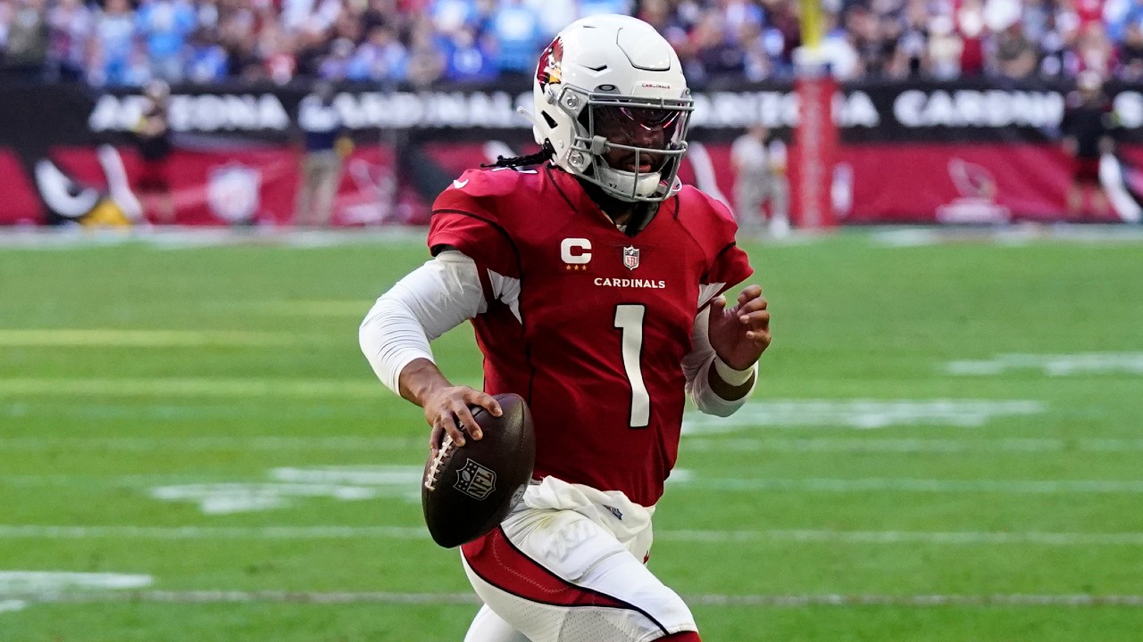 Kyler Murray carted off after a non-contact knee injury on first drive vs.  Patriots