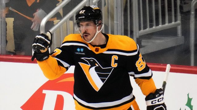 Sidney Crosby Teams Up With Alexander Ovechkin And Son Sergei For