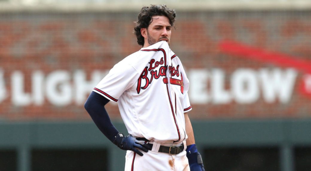 Is It Time to Start Panicking About Chicago Cubs Shortstop Dansby