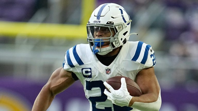 Indianapolis Colts running back Jonathan Taylor carries the ball up field during the first half of an NFL football game against the Minnesota Vikings, Saturday, Dec. 17, 2022, in Minneapolis. (AP)