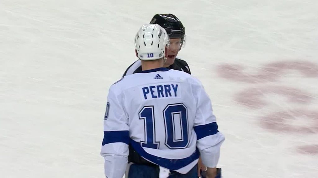 Lightning's Corey Perry displays leadership qualities despite