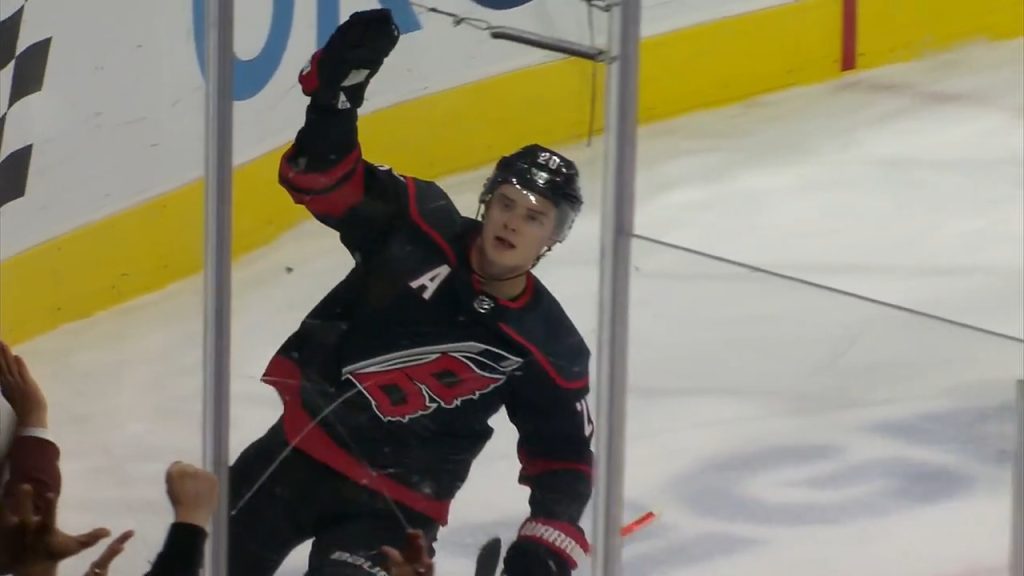 Sebastian Aho's 1st hat trick helps Hurricanes beat Flyers to end skid