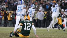 Rodgers, Packers miss out on playoffs after falling short against Lions