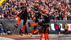 Bengals&#8217; Mixon celebrates TD with coin flip in protest of NFL&#8217;s rule decision