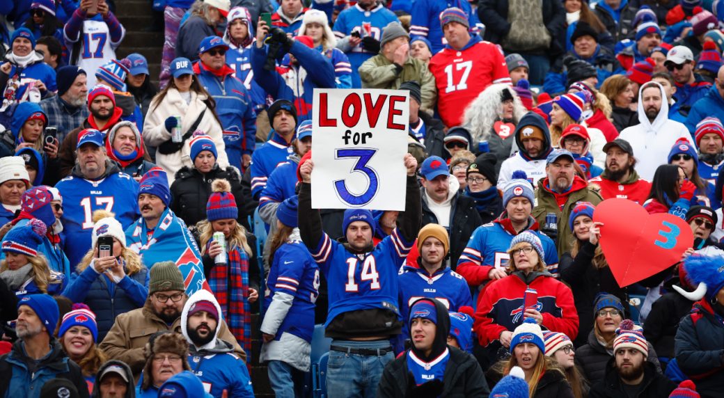 Bills hold on for playoff win as Damar Hamlin cheers team on from