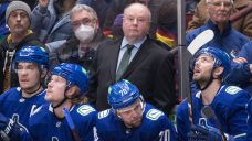 Vancouver Canucks fans voice support for Bruce Boudreau amidst rumours