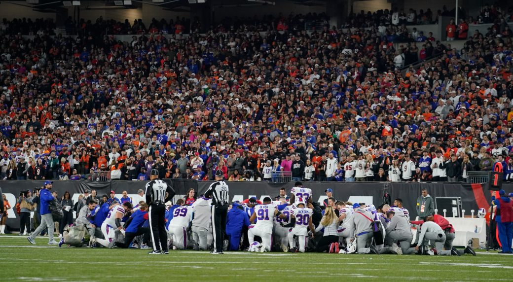 Bills’ Damar Hamlin collapses during matchup vs. Bengals; game postponed