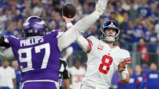 Jones leads Giants over Vikings, sets up Divisional Round showdown vs. Eagles